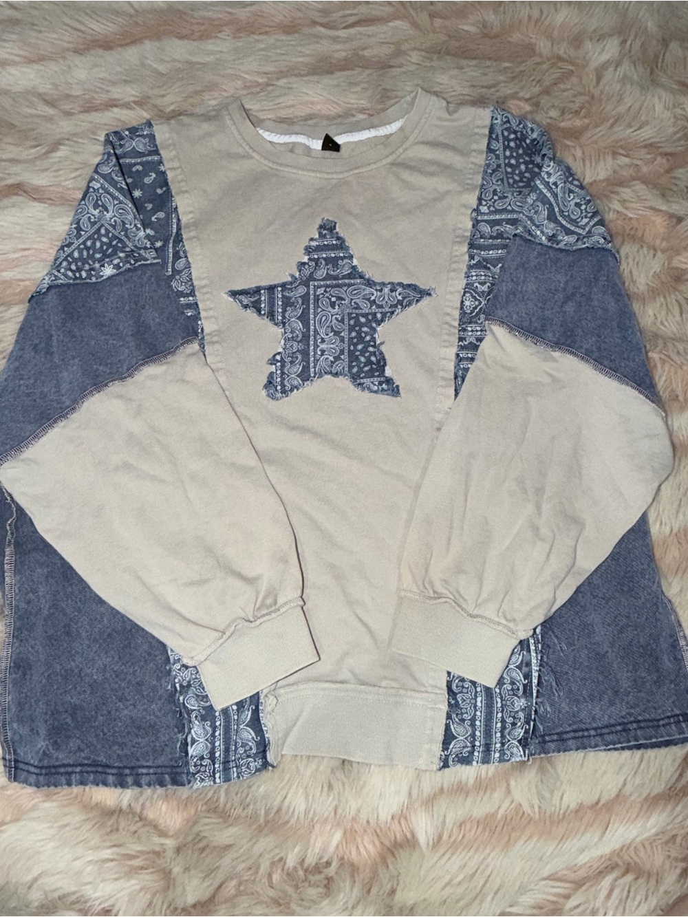 SHEIN Beige Sweatshirt with Blue Patchwork Star